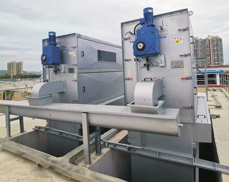 內(nèi)進(jìn)流網(wǎng)板格柵